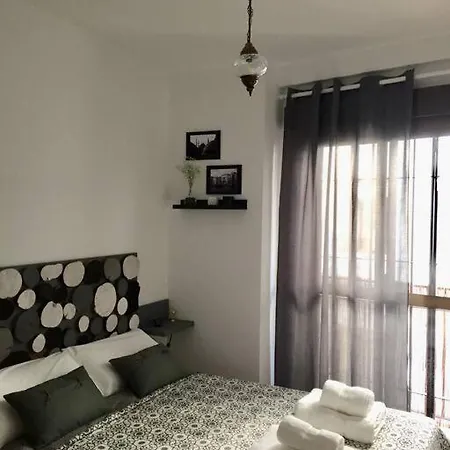 Apartamento Con Encanto A 5 Minutos De La Mezquita Apartment